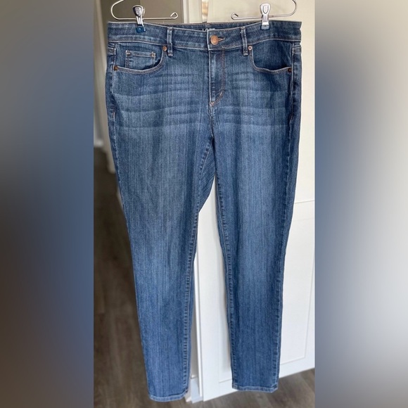 Loft Curvy Skinny Denim Blue Jeans Stretchy Women’s Size 10 - Picture 7 of 10
